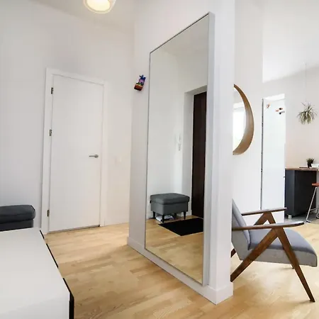 Charming With Great Location By Urban Rent