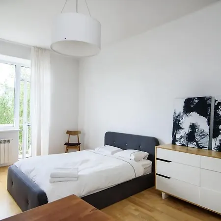 Charming With Great Location By Urban Rent Apartmán Vilnius